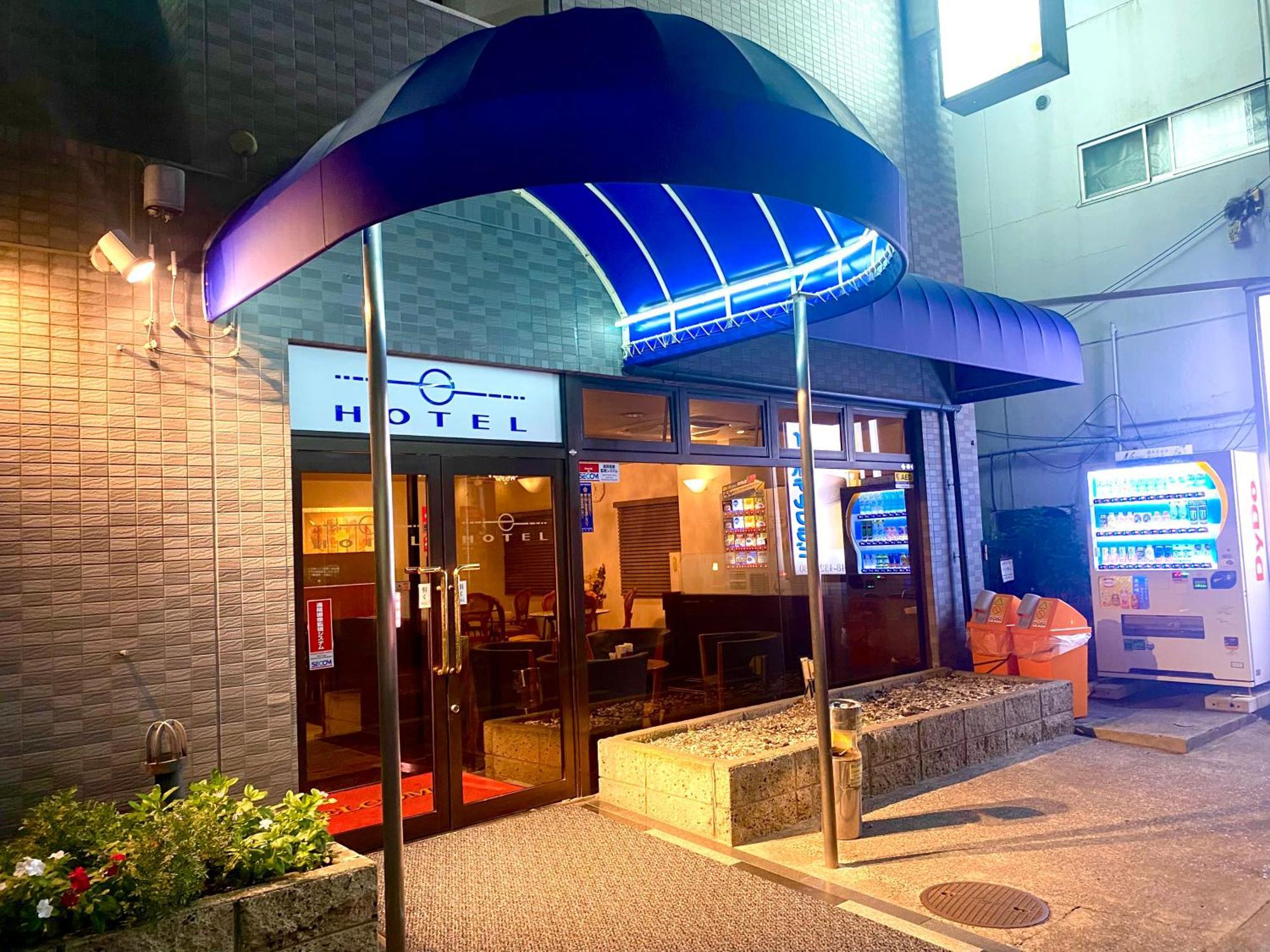 E Hotel Warabi Eksteriør bilde